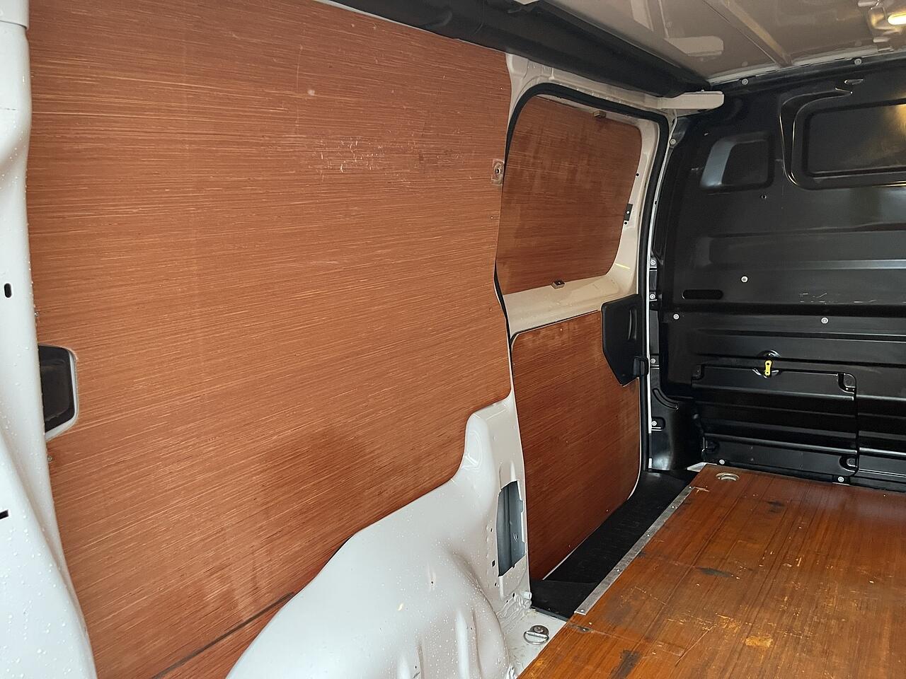 Used Peugeot Expert 2022 for sale - 76472170: Photo 33