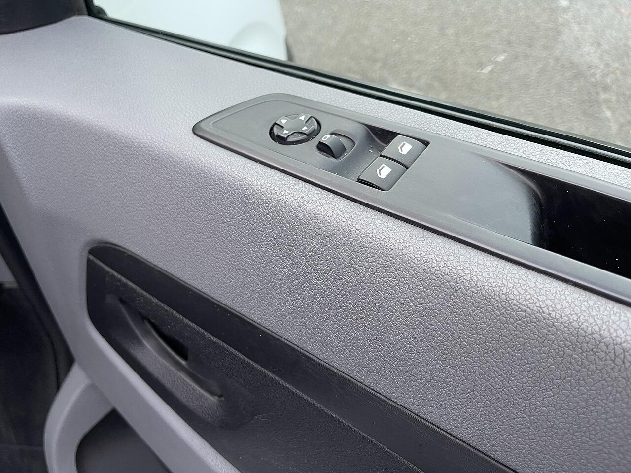 Used Peugeot Expert 2022 for sale - 76472170: Photo 42