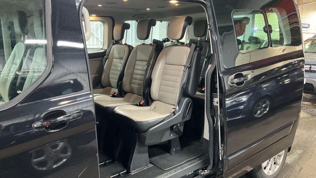 Used Ford Tourneo Custom 2022 for sale - 76377241: Photo 8