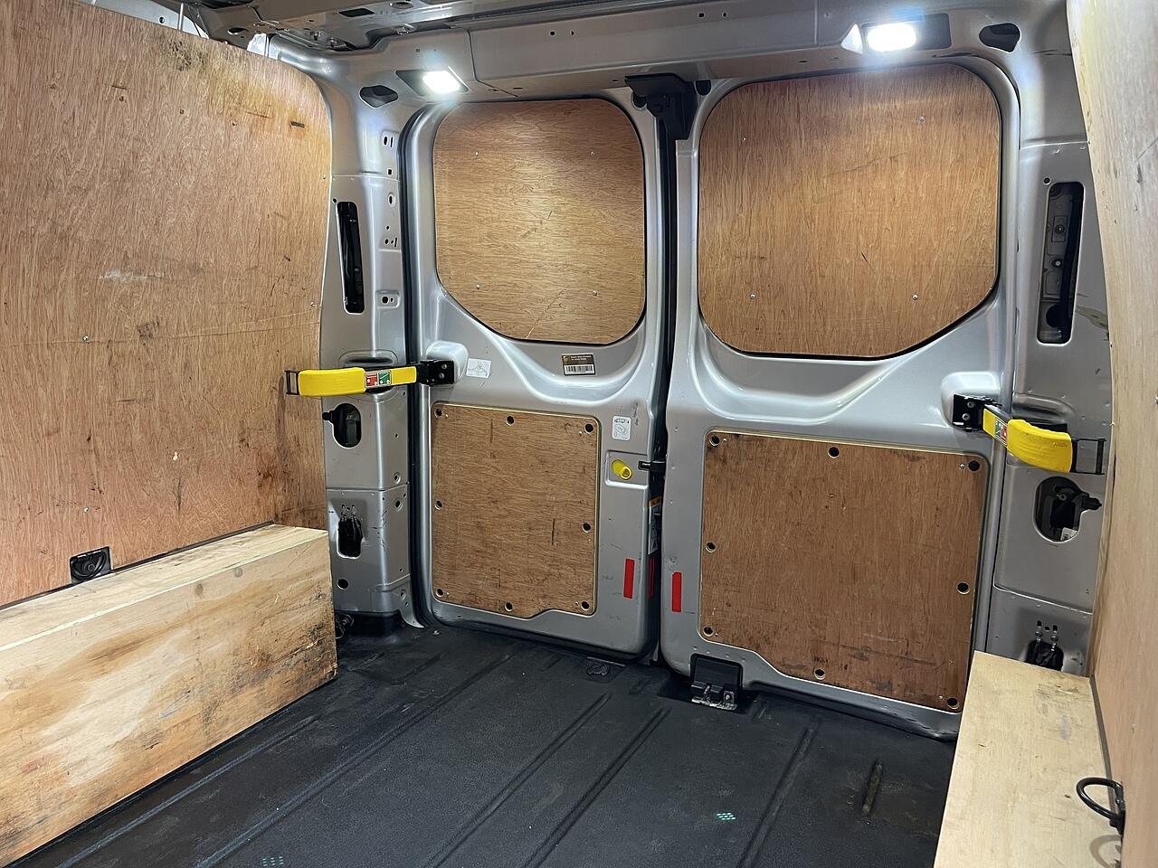 Used Ford Transit Custom 2020 for sale - 75741732: Photo 28