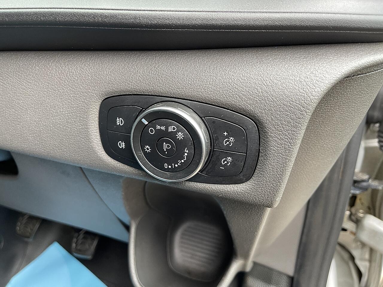 Used Ford Transit Custom 2020 for sale - 75741732: Photo 37