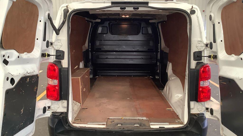 Used Vauxhall Vivaro 2020 for sale - 76458139: Photo 11