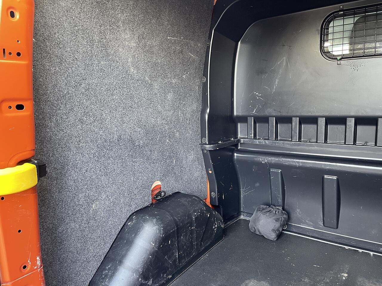 Used Ford Transit Custom 2023 for sale - 76728359: Photo 51