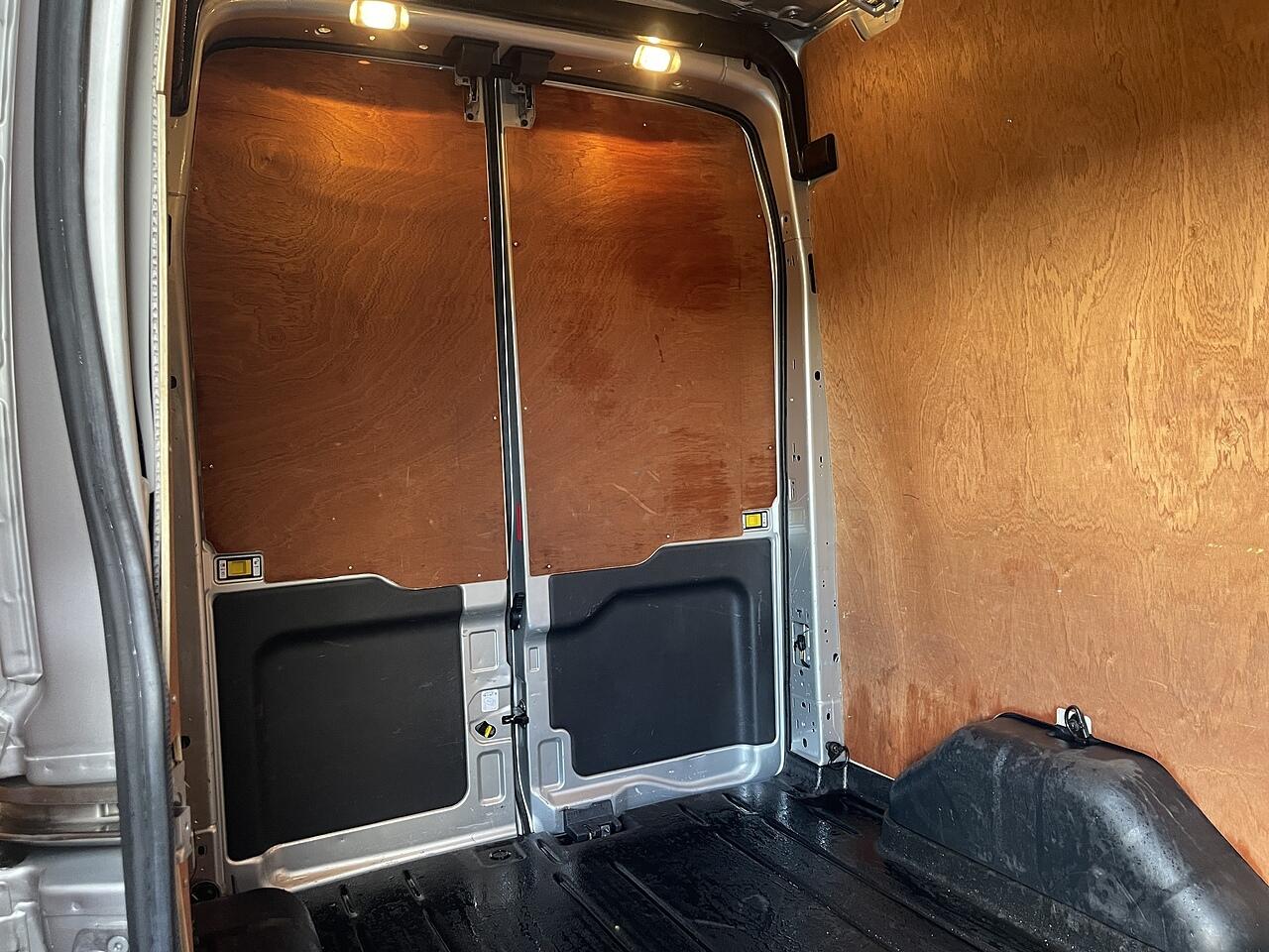 Used Ford Transit 2020 for sale - 76550761: Photo 36