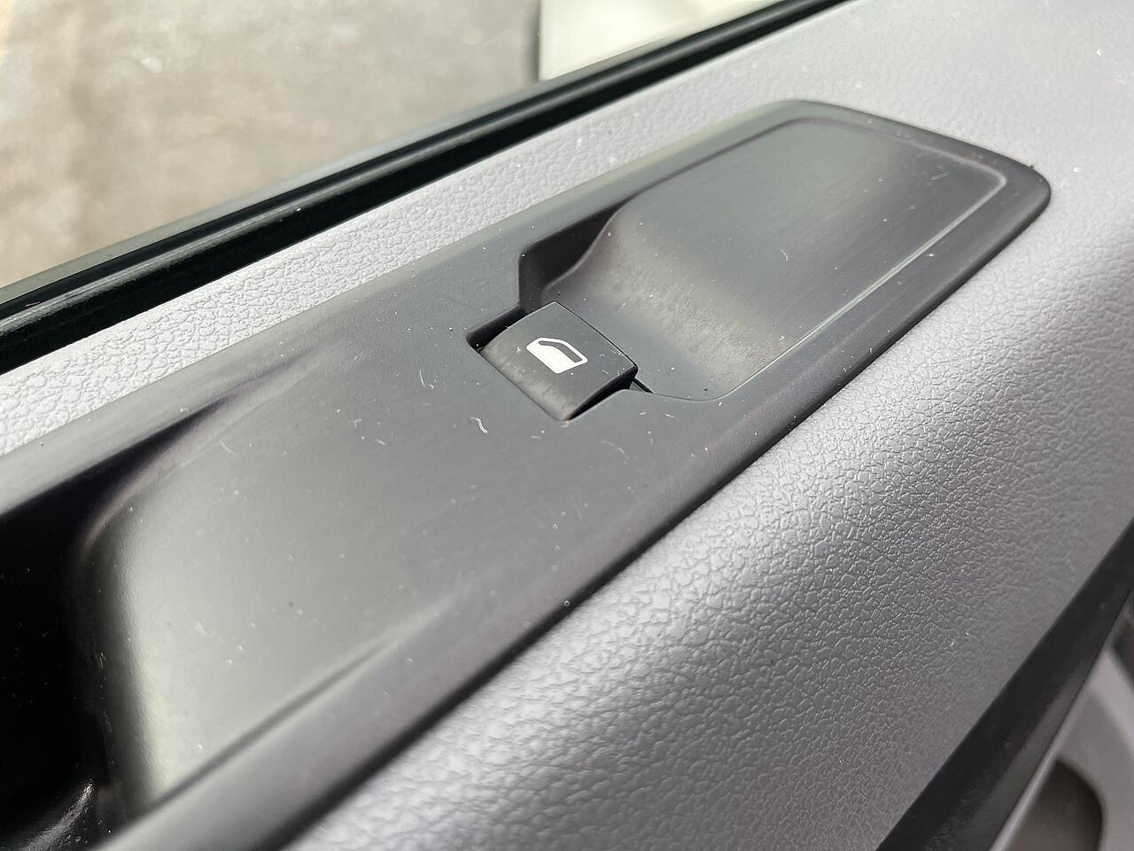 Used Peugeot e-Expert for sale - 77824388: Photo 31