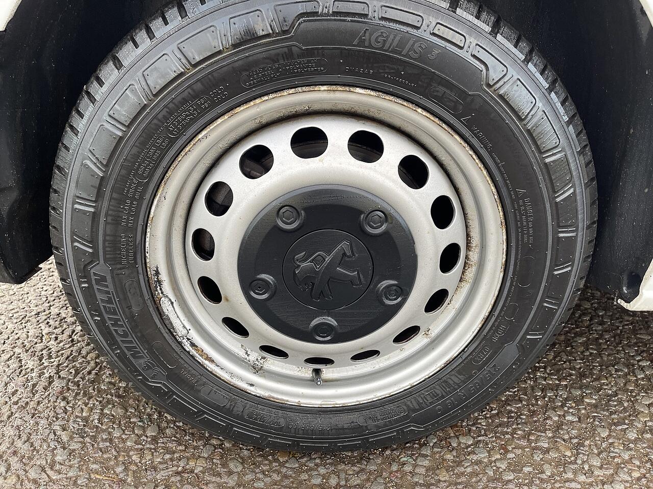 Used Peugeot e-Expert for sale - 77824388: Photo 39