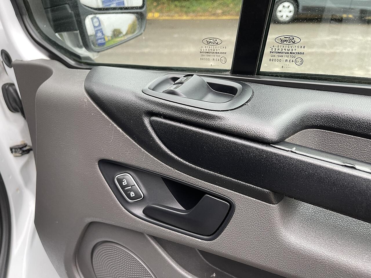 Used Ford Transit Custom 2018 for sale - 76371734: Photo 38