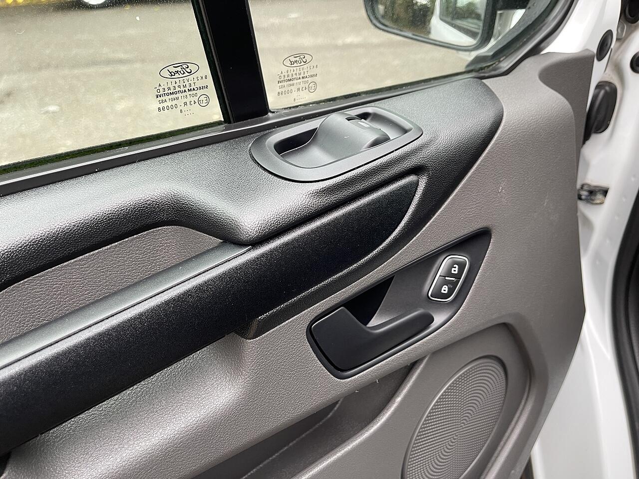 Used Ford Transit Custom 2018 for sale - 76371734: Photo 39