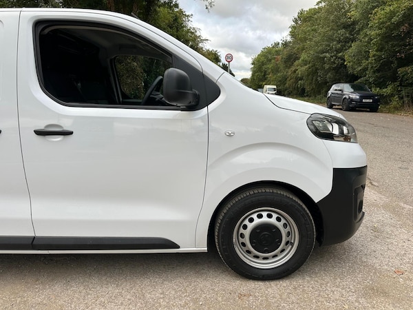 Used Vauxhall Vivaro Electric 2023 for sale - 76020463: Photo 16