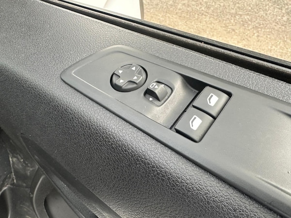 Used Vauxhall Vivaro Electric 2023 for sale - 76020463: Photo 35