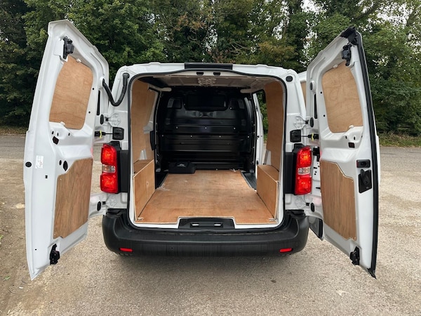 Used Vauxhall Vivaro Electric 2023 for sale - 76020463: Photo 48