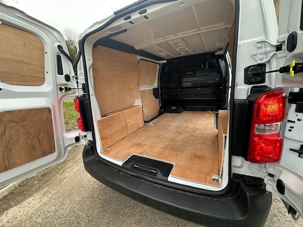 Used Vauxhall Vivaro Electric 2023 for sale - 76020463: Photo 49