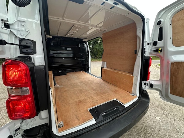 Used Vauxhall Vivaro Electric 2023 for sale - 76020463: Photo 50