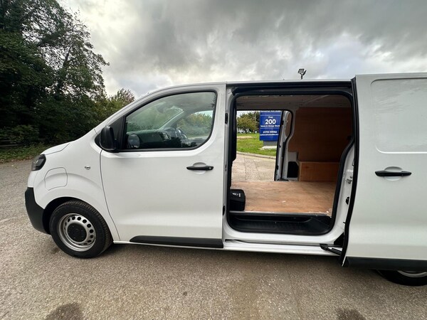 Used Vauxhall Vivaro Electric 2023 for sale - 76020463: Photo 52
