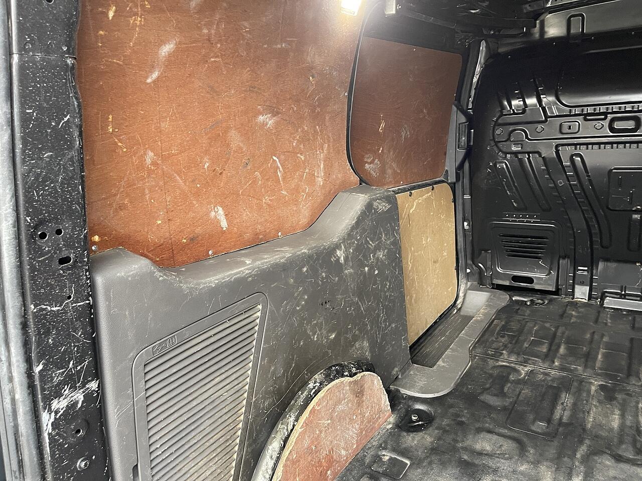 Used Ford Transit Connect 2021 for sale - 76666989: Photo 31