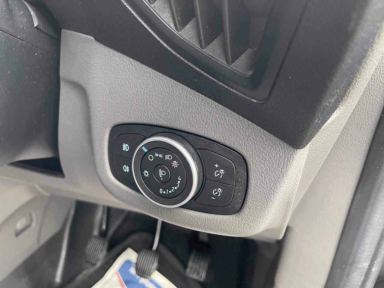 Used Ford Transit Connect 2021 for sale - 76666989: Photo 35