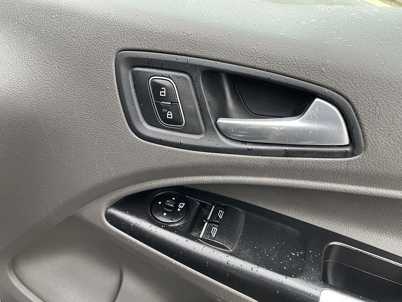 Used Ford Transit Connect 2021 for sale - 76666989: Photo 36