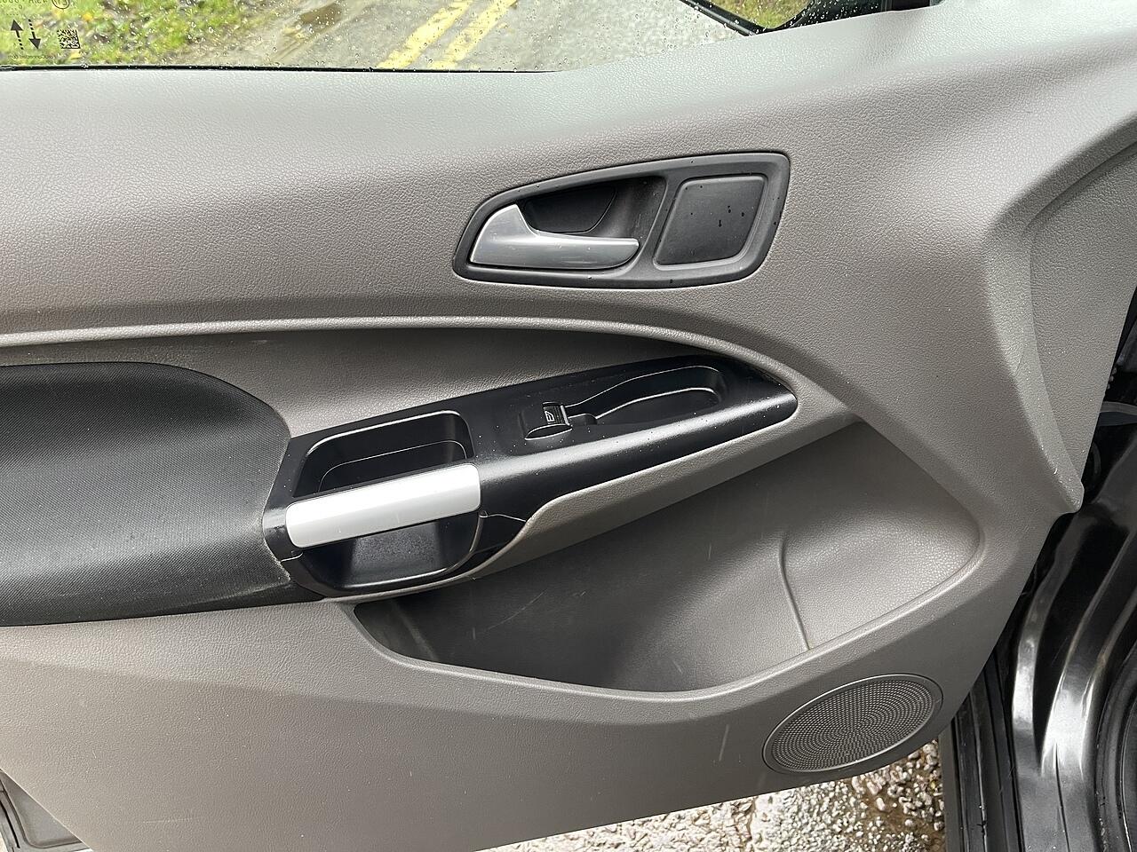 Used Ford Transit Connect 2021 for sale - 76666989: Photo 37