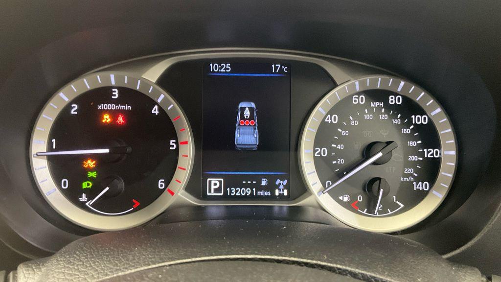 Used Nissan Navara 2021 for sale - 76000788: Photo 9