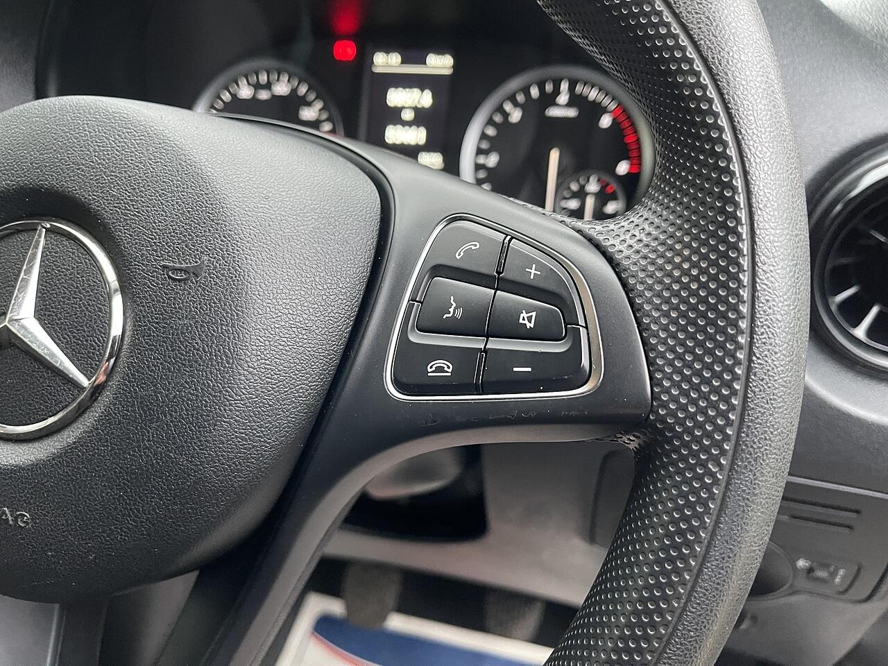 Used Mercedes-Benz Vito 2022 for sale - 77060353: Photo 39