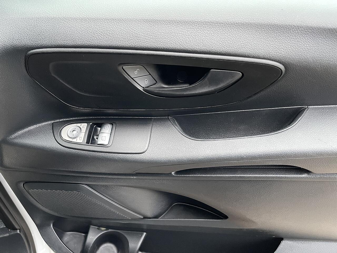 Used Mercedes-Benz Vito 2022 for sale - 77060353: Photo 40