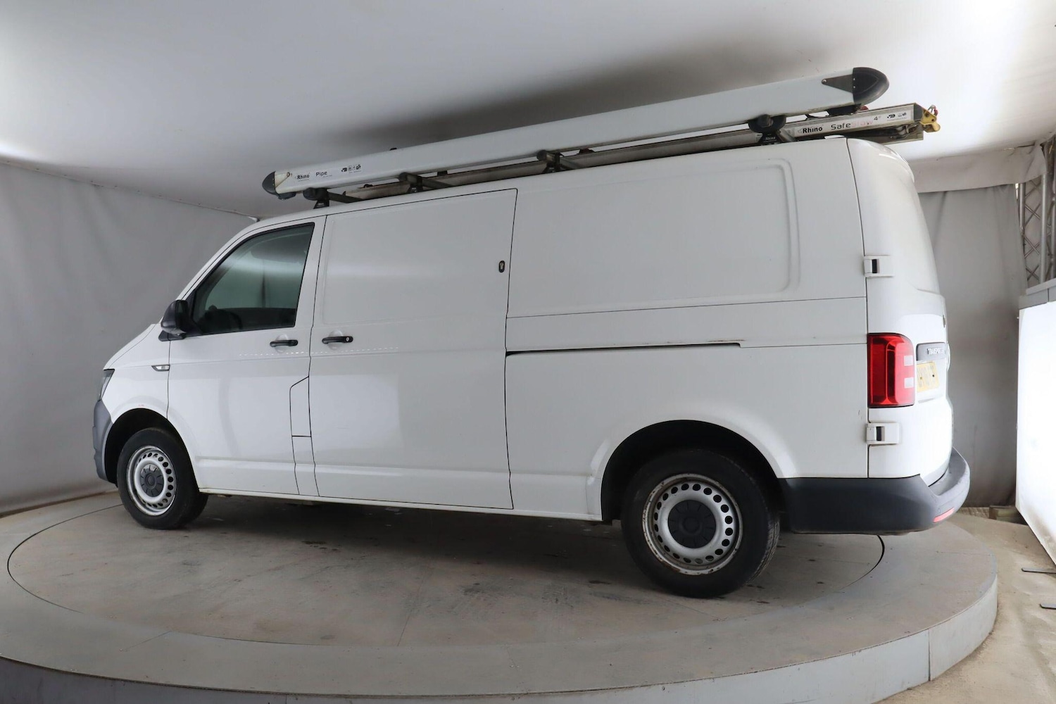 Used Volkswagen Transporter 2018 for sale - 77992962: Photo 4