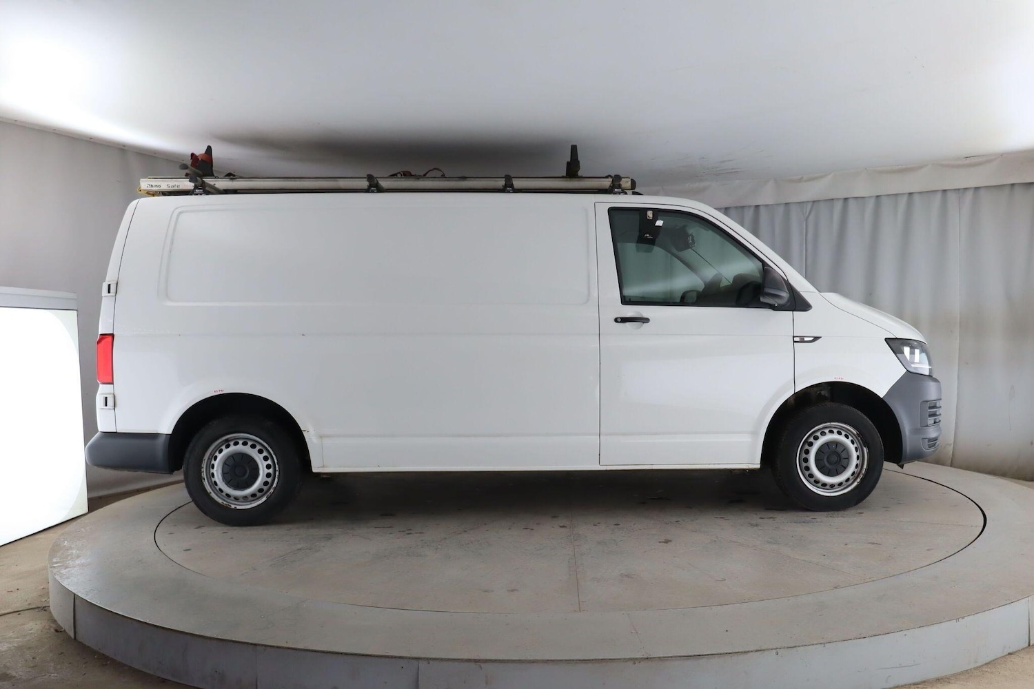Used Volkswagen Transporter 2018 for sale - 77992962: Photo 7