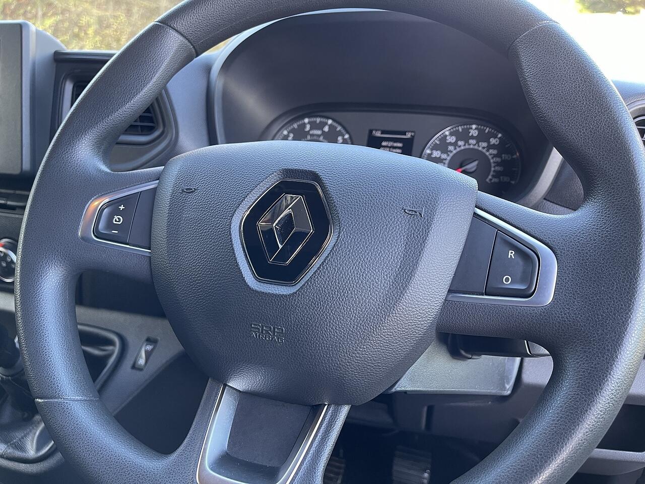 Used Renault Master 2023 for sale - 76473193: Photo 39