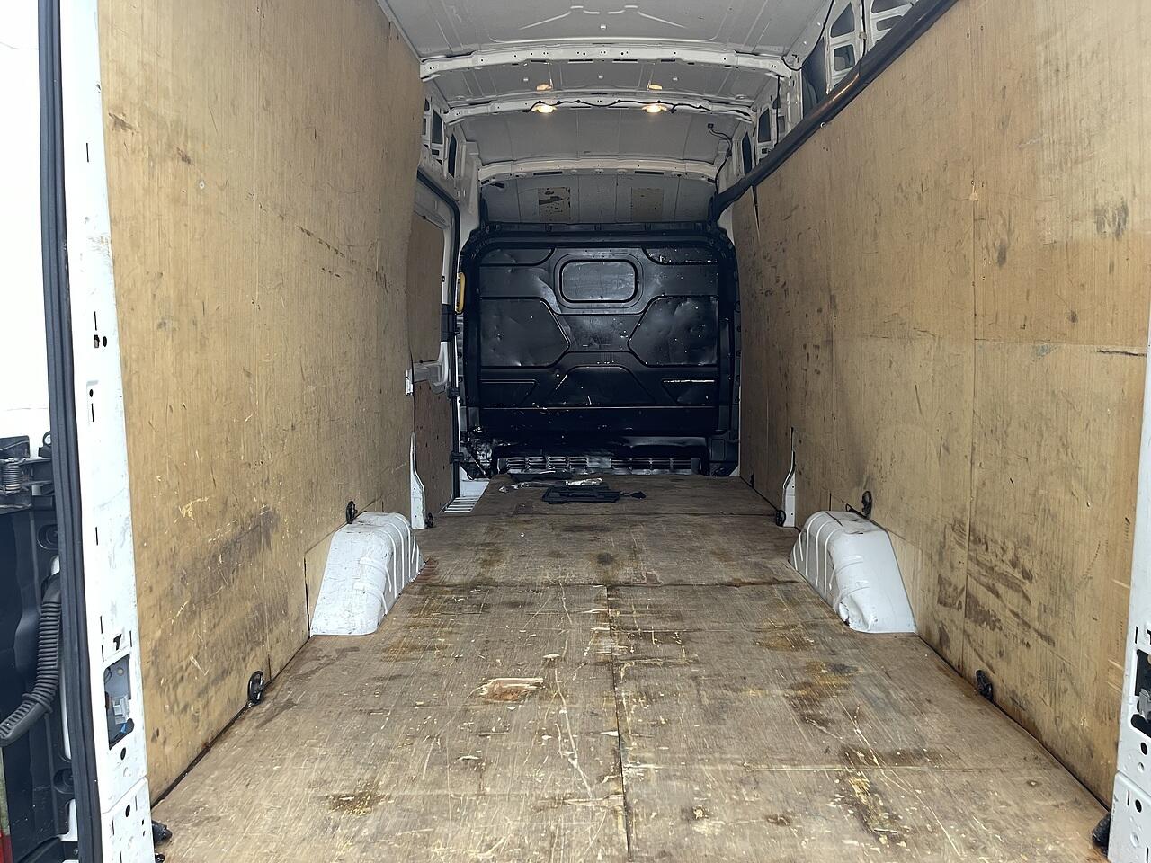 Used Ford Transit 2023 for sale - 77939961: Photo 51