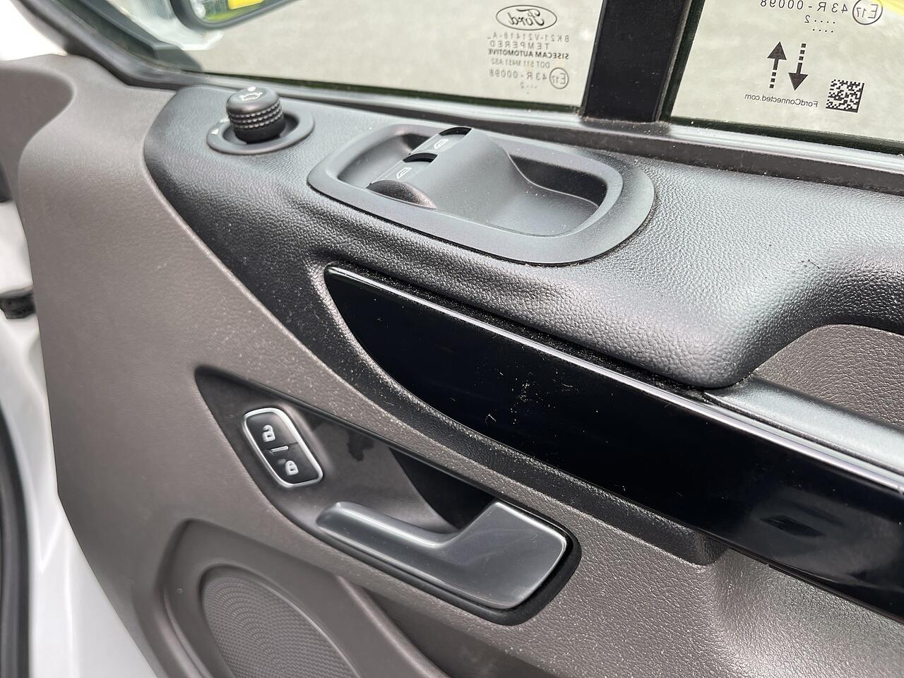 Used Ford Transit Custom 2022 for sale - 76108443: Photo 38