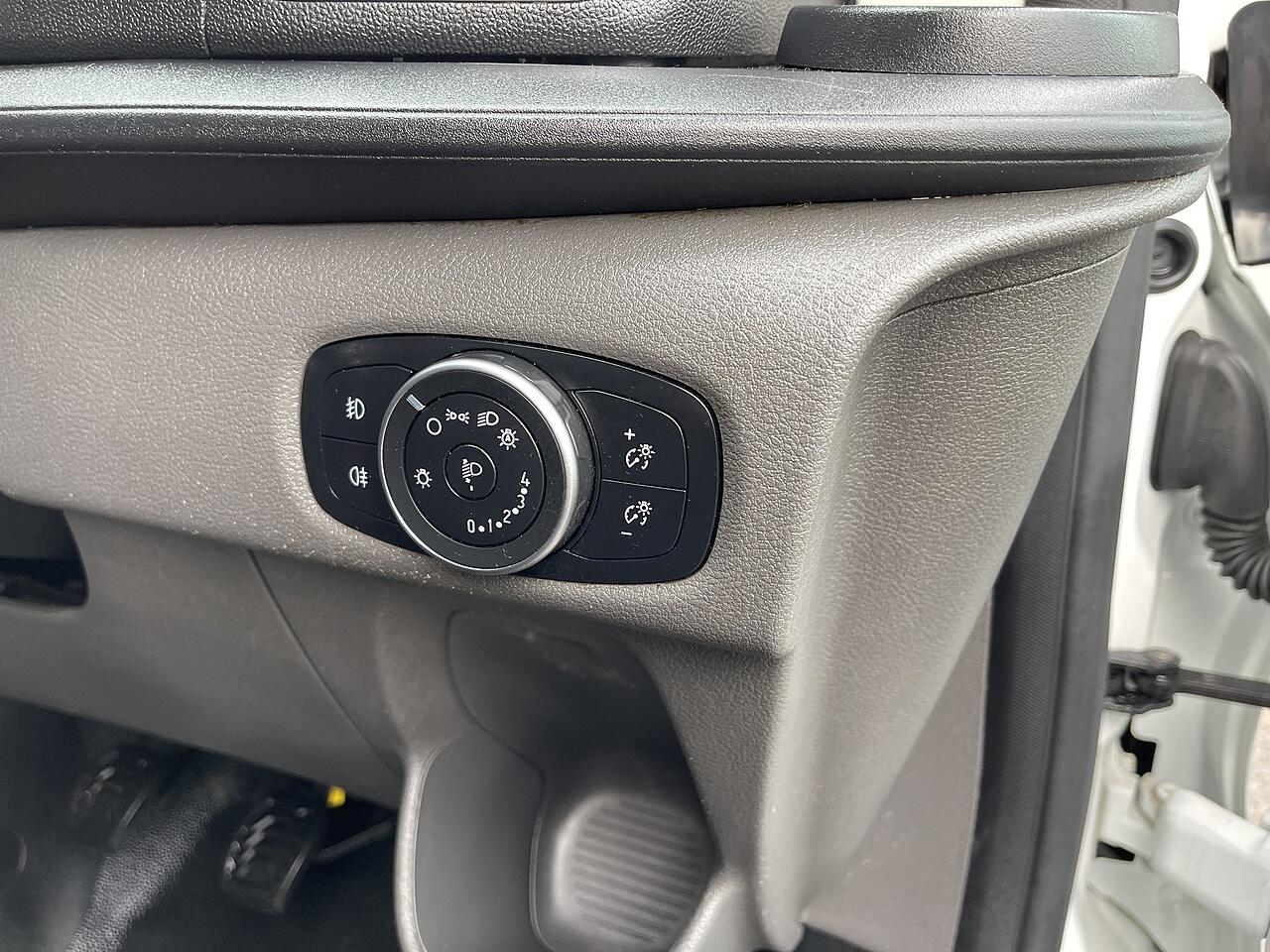 Used Ford Transit Custom 2022 for sale - 76108443: Photo 40