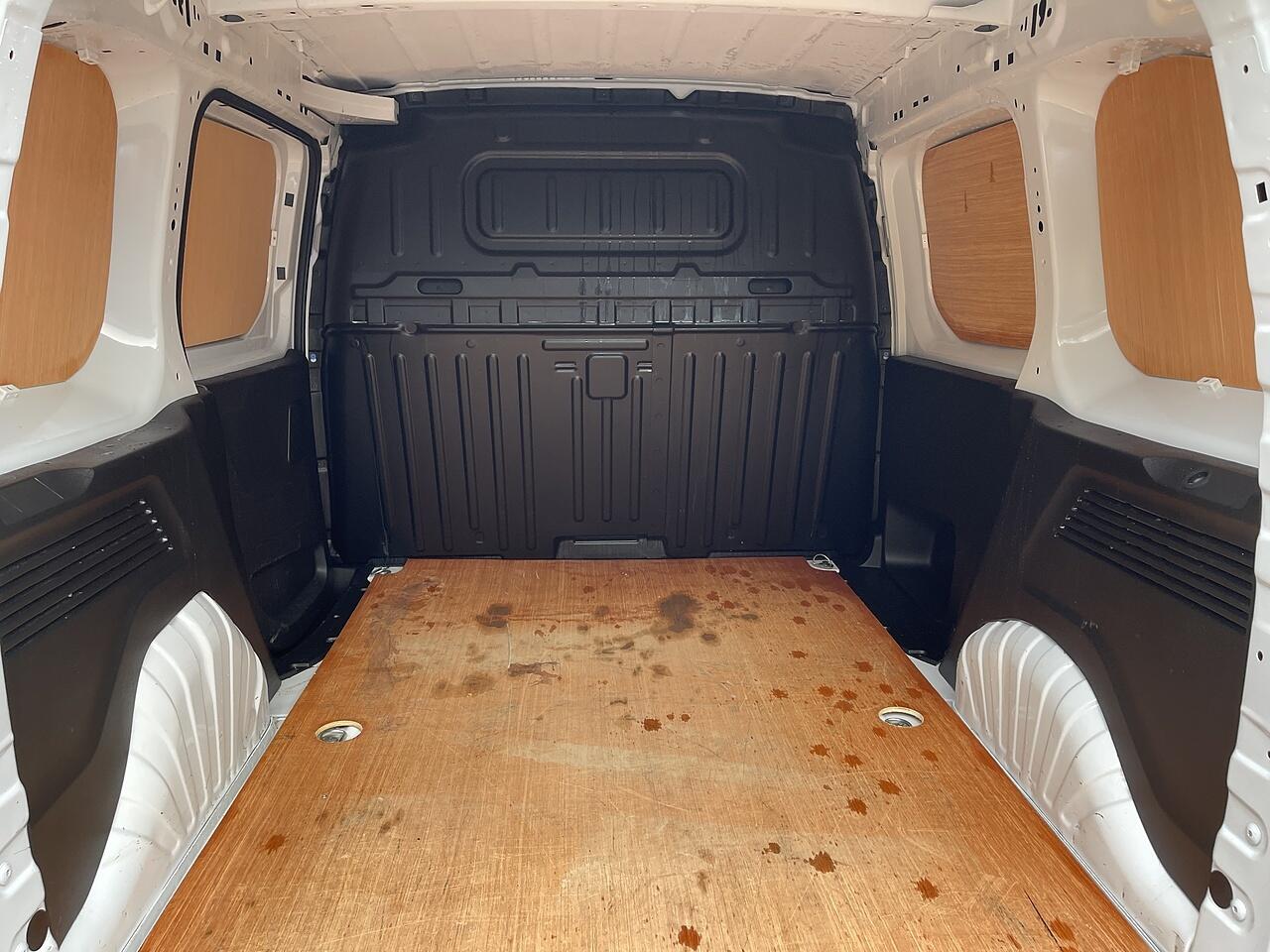 Used Peugeot Partner 2024 for sale - 76473802: Photo 32