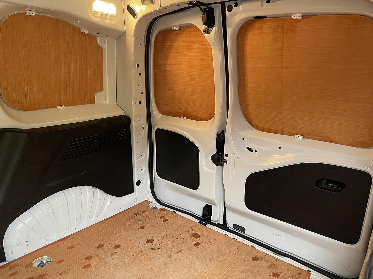 Used Peugeot Partner 2024 for sale - 76473802: Photo 34