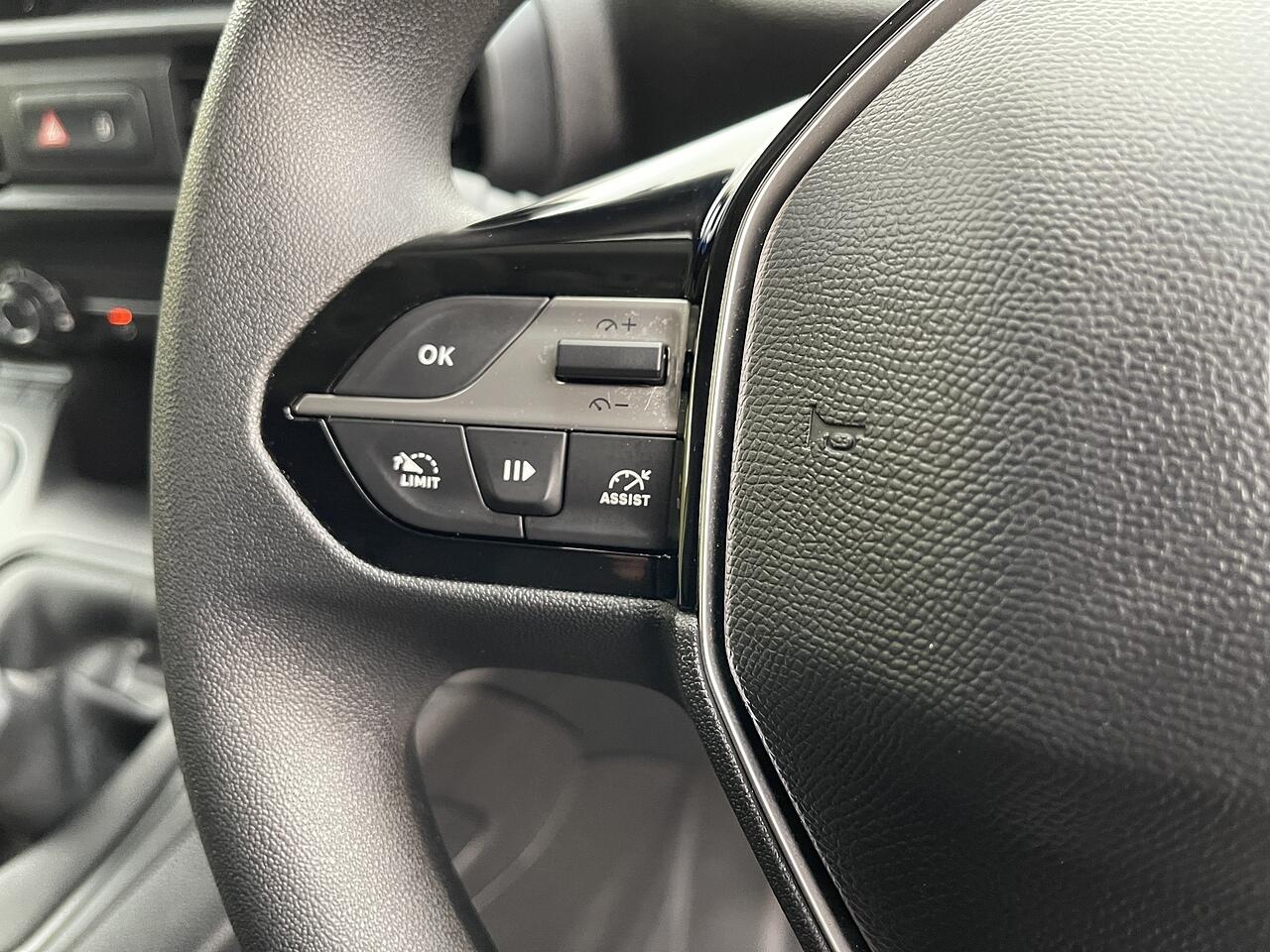 Used Peugeot Partner 2024 for sale - 76473802: Photo 41