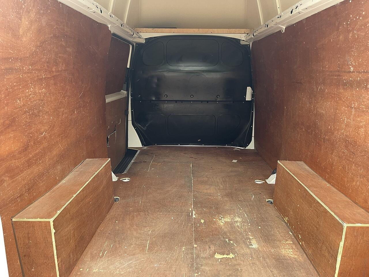 Used Volkswagen Transporter 2019 for sale - 77467976: Photo 25