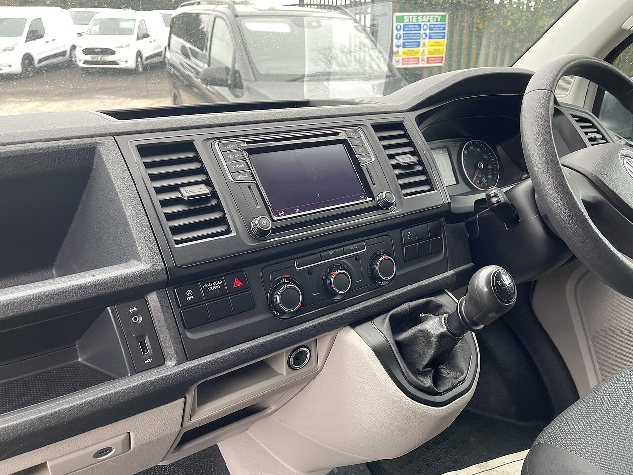 Used Volkswagen Transporter 2019 for sale - 77467976: Photo 43