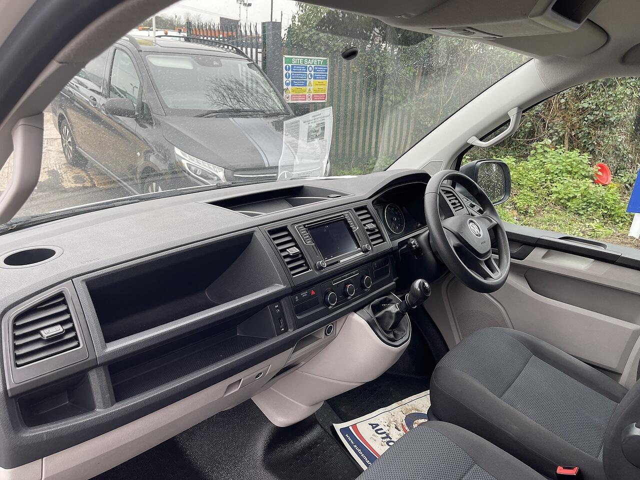 Used Volkswagen Transporter 2019 for sale - 77467976: Photo 46