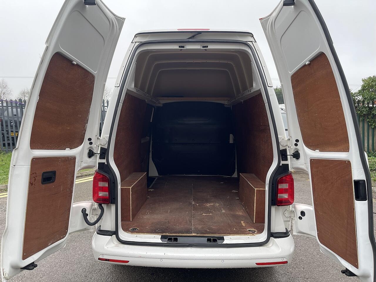 Used Volkswagen Transporter 2019 for sale - 77467976: Photo 52