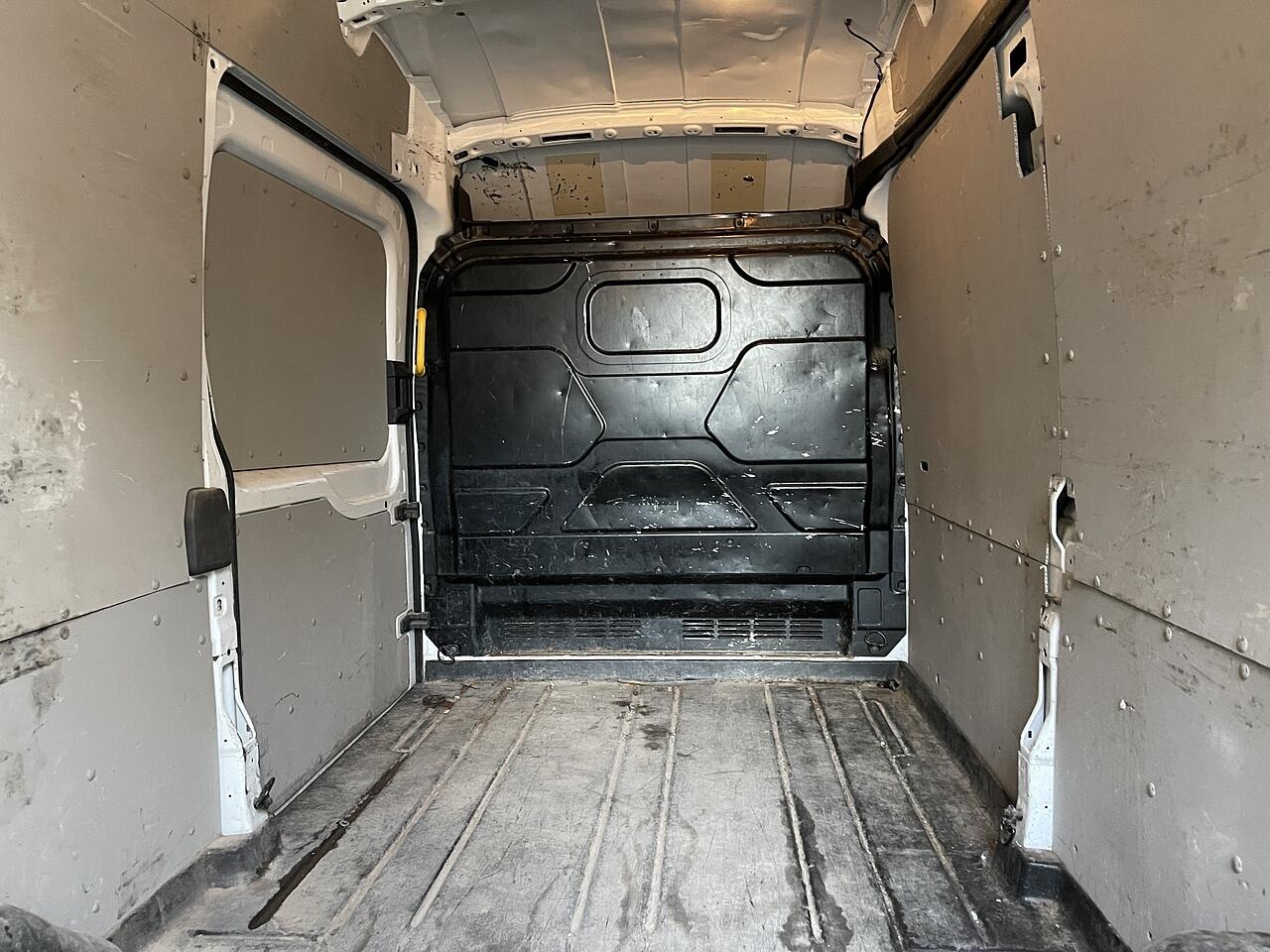 Used Ford Transit 2022 for sale - 76175504: Photo 18