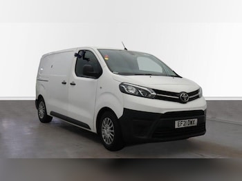 Toyota ProAce feature image