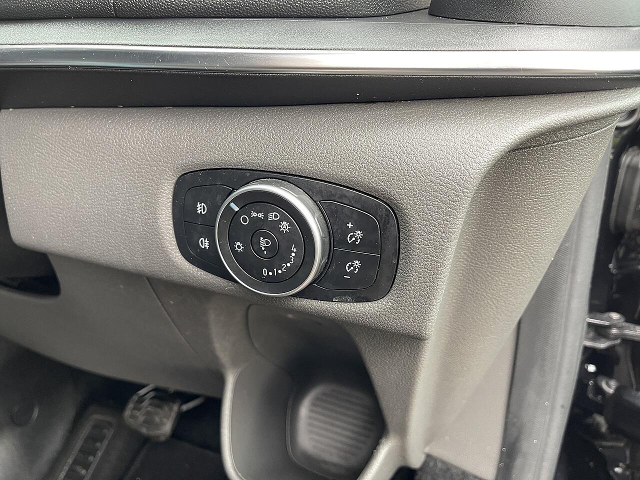 Used Ford Tourneo Custom 2020 for sale - 78019428: Photo 40