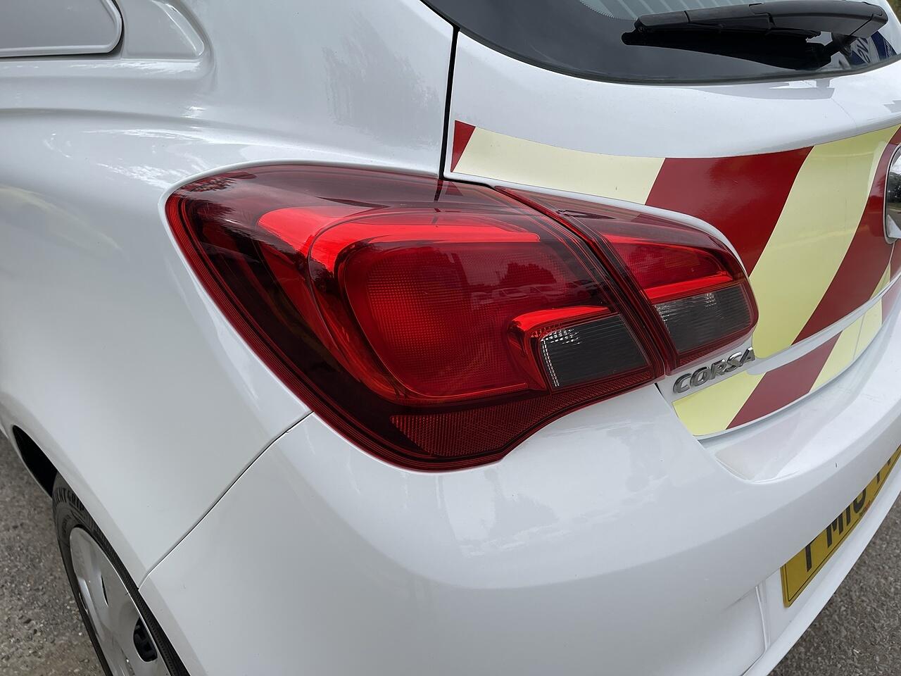 Used Vauxhall Corsa 2018 for sale - 76898877: Photo 12