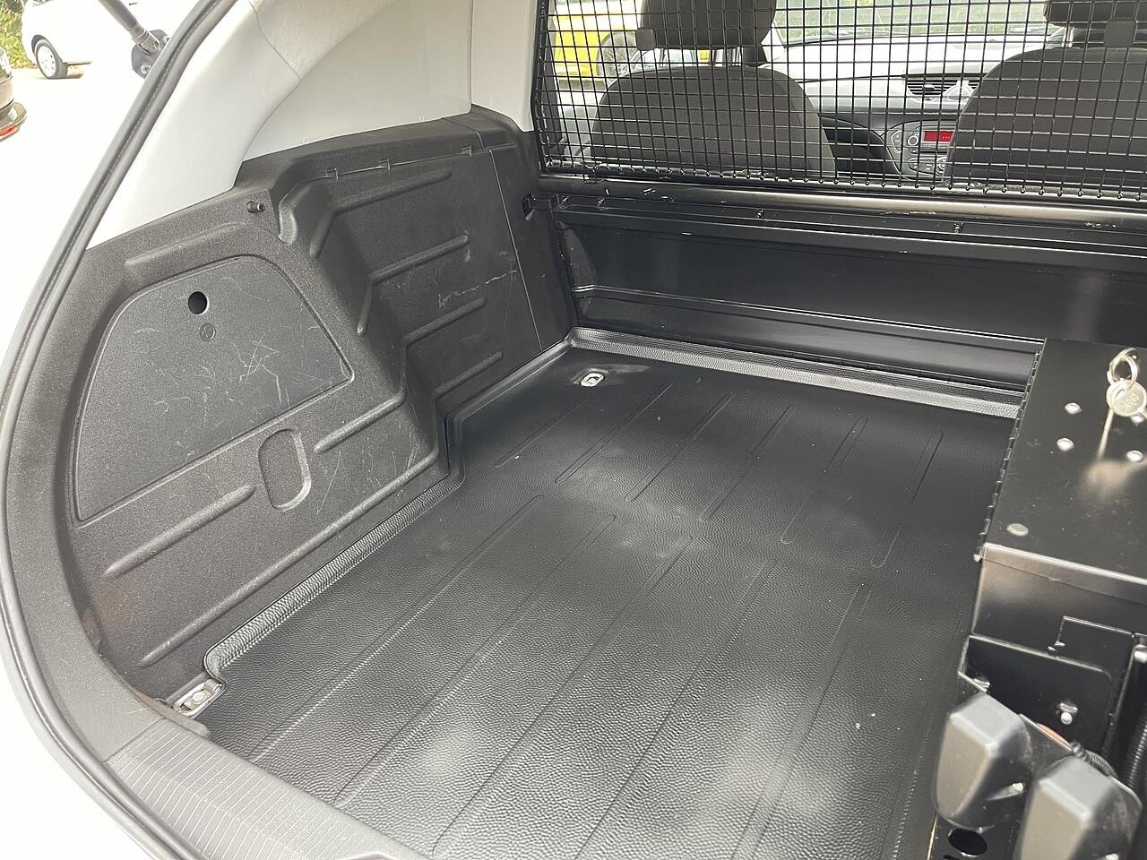 Used Vauxhall Corsa 2018 for sale - 76898877: Photo 27