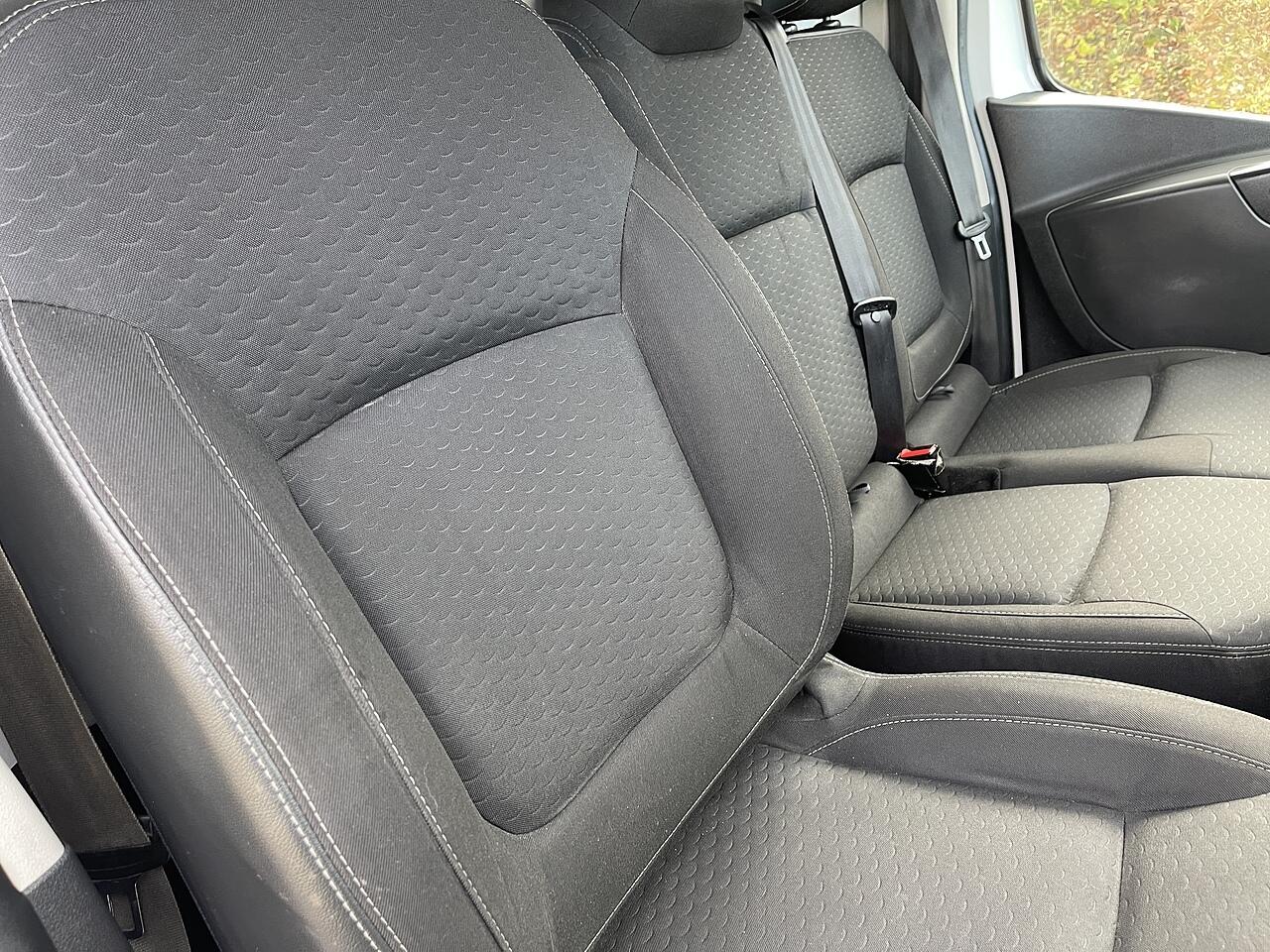 Used Vauxhall Vivaro 2018 for sale - 77969822: Photo 18