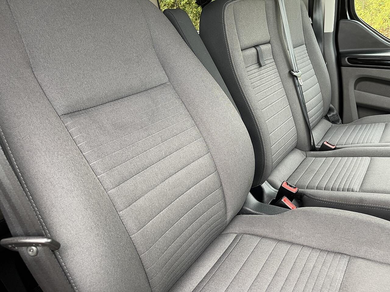 Used Ford Tourneo Custom 2020 for sale - 76348896: Photo 19