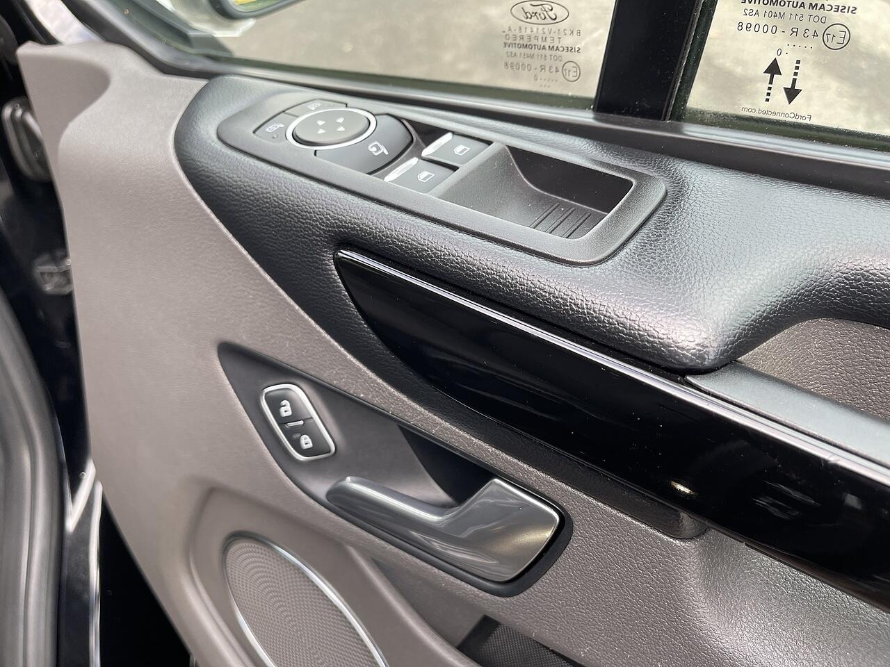 Used Ford Tourneo Custom 2020 for sale - 76348896: Photo 42