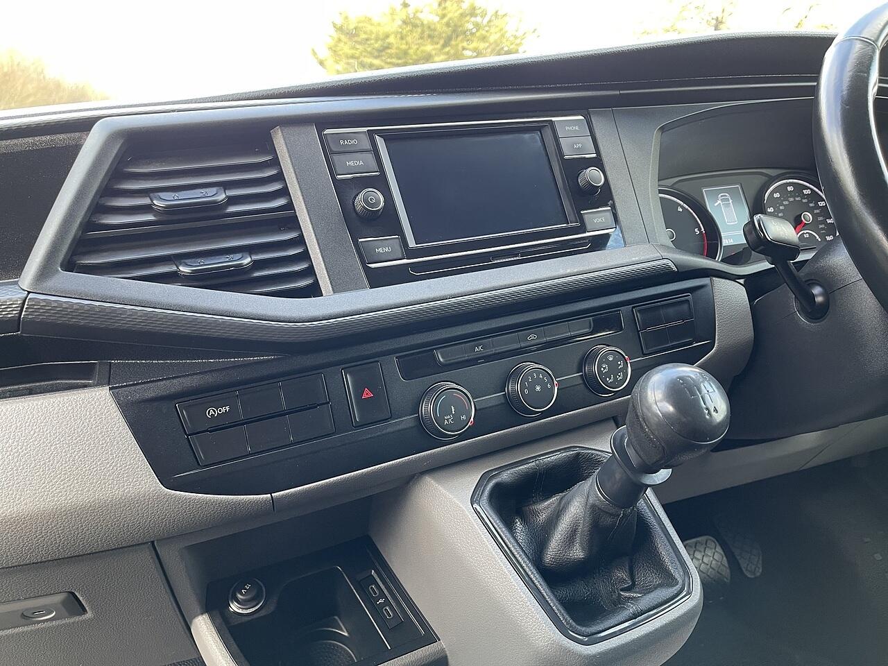 Used Volkswagen Transporter 2021 for sale - 77020863: Photo 24