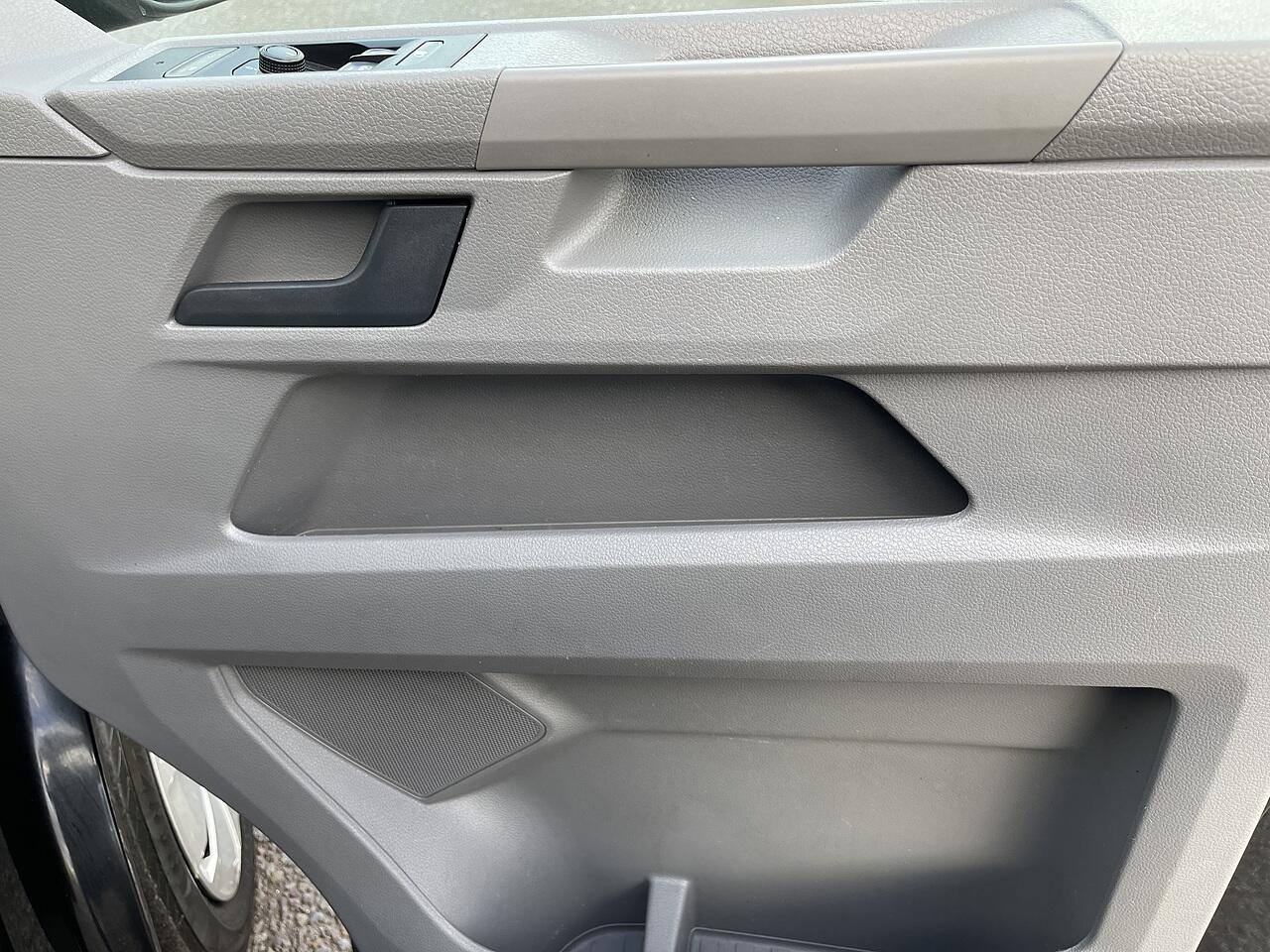 Used Volkswagen Transporter 2021 for sale - 77020863: Photo 40