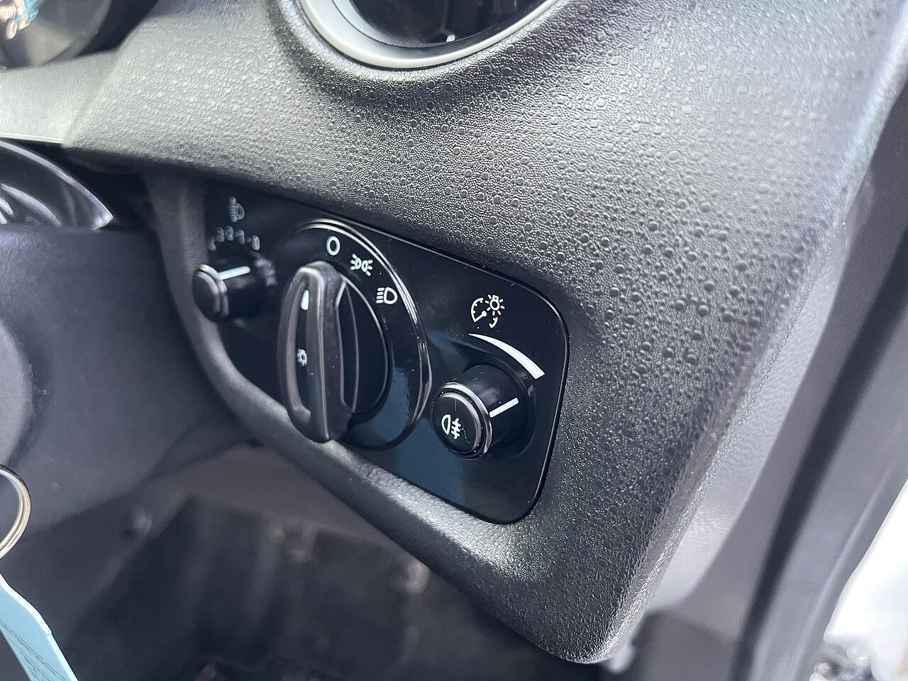 Used Ford Fiesta Van 2016 for sale - 76899411: Photo 34