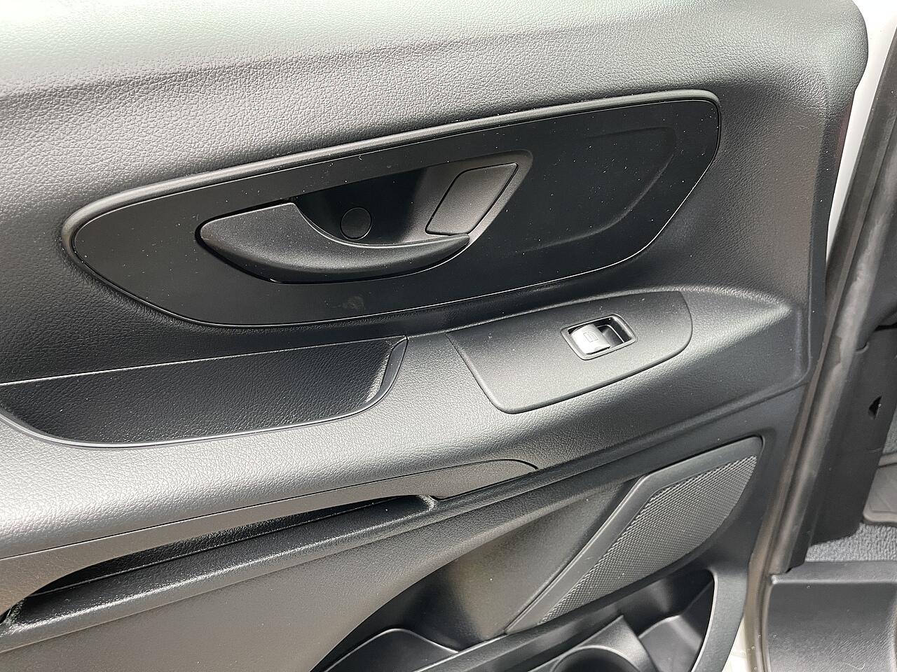 Used Mercedes-Benz Vito 2022 for sale - 75589602: Photo 33
